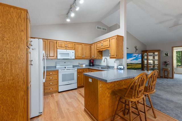 2508 Woodridge Lane, Brainerd, MN 56401