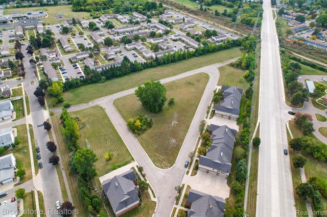 1163 Chestnut Street, Pontiac, MI 48342