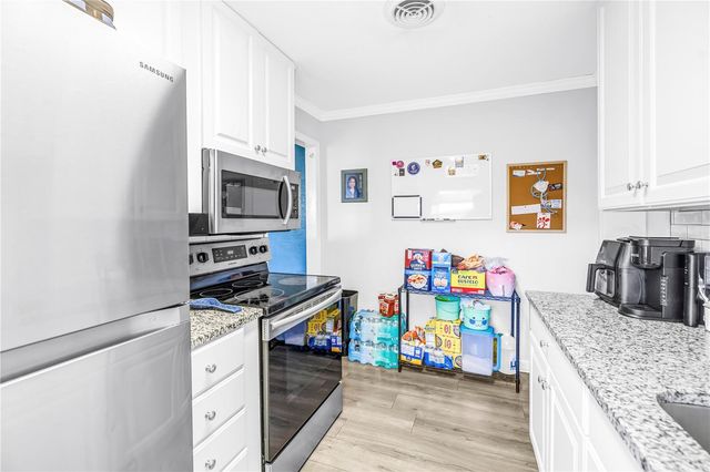 3012 17TH STREET E, Bradenton, FL 34208