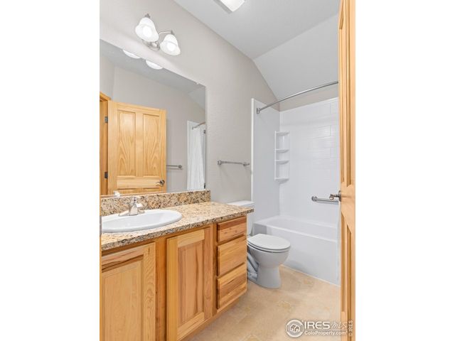 880 Crabapple Ln, Estes Park, CO 80517