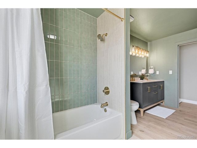 8671 W Stanford Ave, Littleton, CO 80123