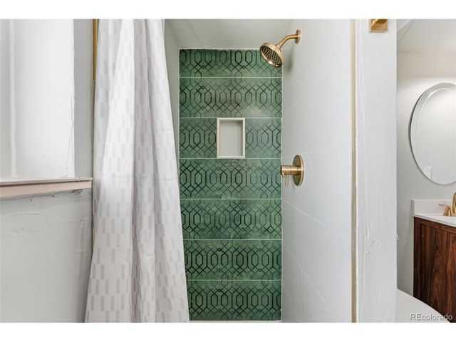 8671 W Stanford Ave, Littleton, CO 80123