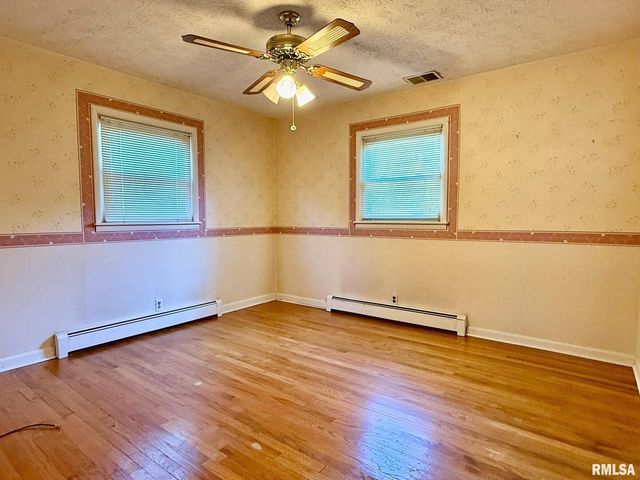 1400 CATHERINE Street, Metropolis, IL 62960