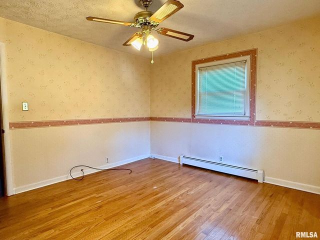 1400 CATHERINE Street, Metropolis, IL 62960