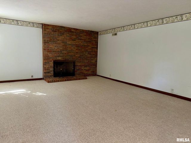 1400 CATHERINE Street, Metropolis, IL 62960