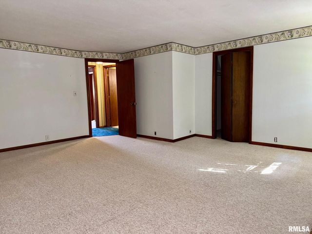 1400 CATHERINE Street, Metropolis, IL 62960