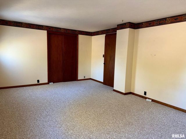 1400 CATHERINE Street, Metropolis, IL 62960