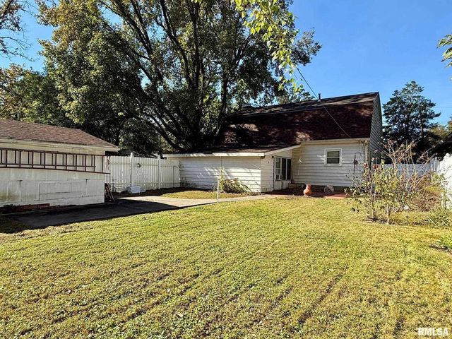 1400 CATHERINE Street, Metropolis, IL 62960