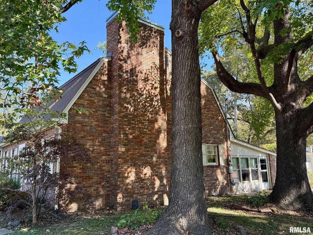 1400 CATHERINE Street, Metropolis, IL 62960