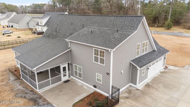 2909 Avon Road, Greenville, NC 27858