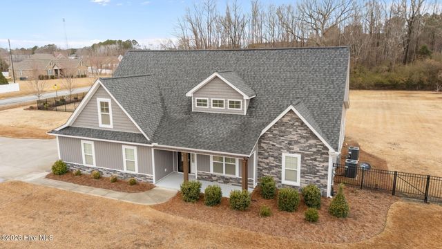 2909 Avon Road, Greenville, NC 27858