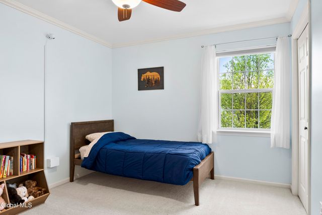 13 Tamian Pass, Malta, NY 12019