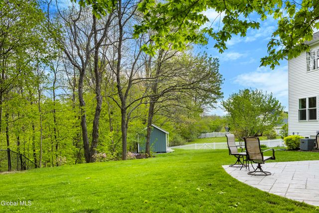 13 Tamian Pass, Malta, NY 12019
