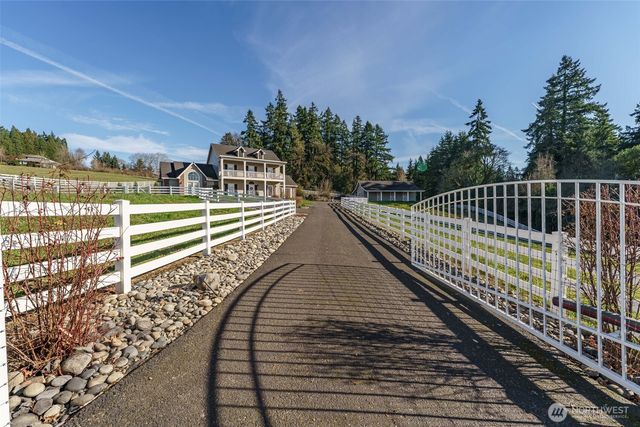 19121 NW 61ST Avenue, Ridgefield, WA 98642