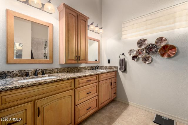 11124 E WATFORD Court, Sun Lakes, AZ 85248