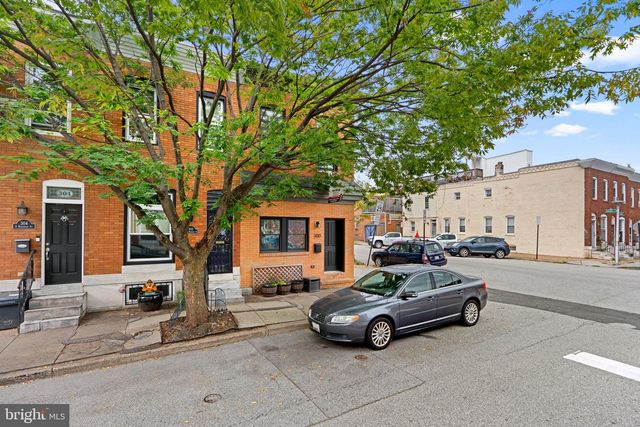 300 S ROBINSON ST, Baltimore, MD 21224