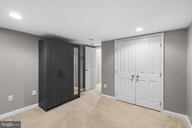 300 S ROBINSON ST, Baltimore, MD 21224