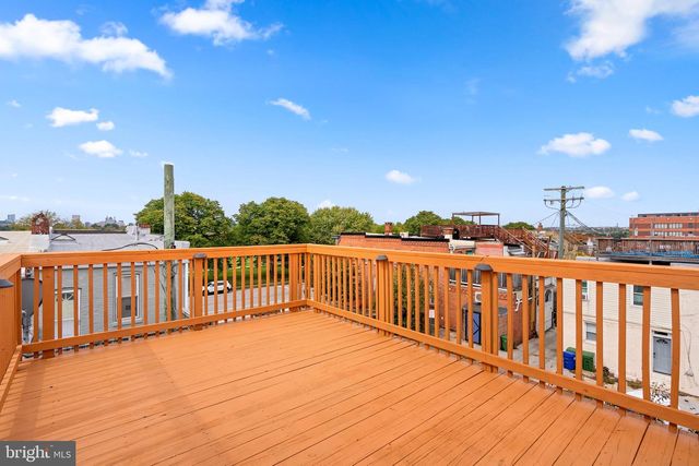 300 S ROBINSON ST, Baltimore, MD 21224