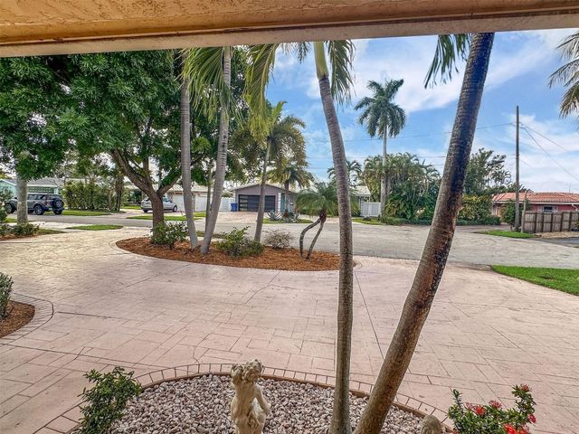2936 NW 9th Terrace, Wilton Manors, FL 33311