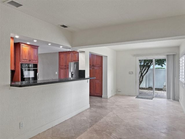 2936 NW 9th Terrace, Wilton Manors, FL 33311