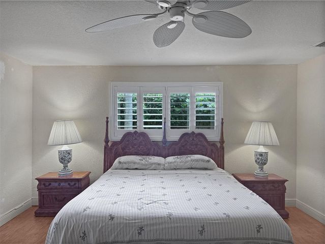 2936 NW 9th Terrace, Wilton Manors, FL 33311