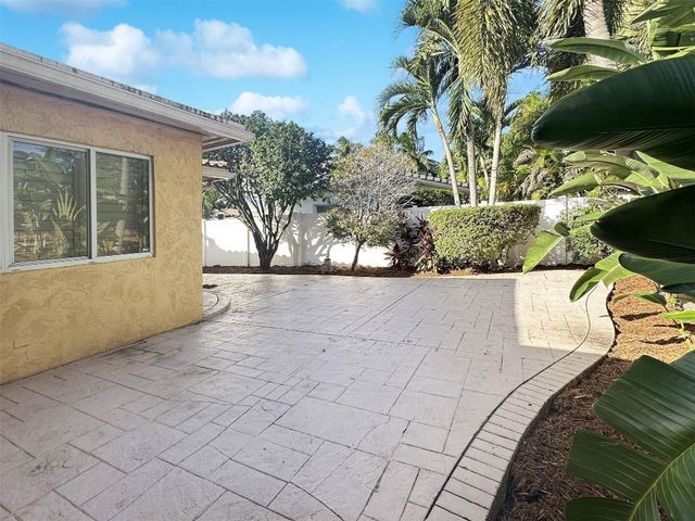 2936 NW 9th Terrace, Wilton Manors, FL 33311