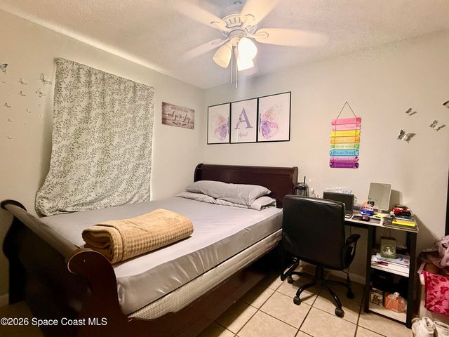617 Thuringer Street NW, Palm Bay, FL 32907