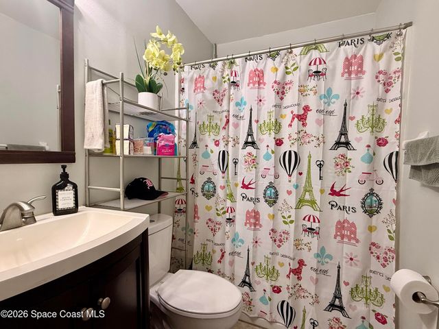 617 Thuringer Street NW, Palm Bay, FL 32907