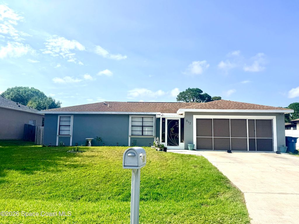617 Thuringer Street NW, Palm Bay, FL 32907