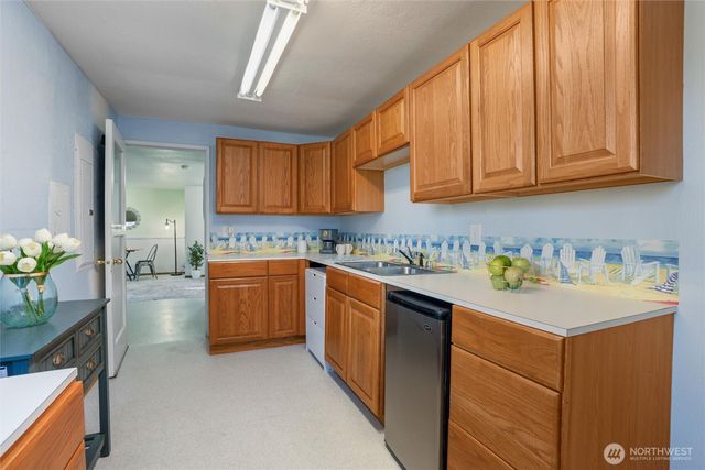 2415 Madrona Drive SE, Port Orchard, WA 98366