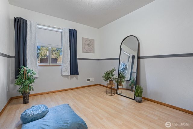 2415 Madrona Drive SE, Port Orchard, WA 98366