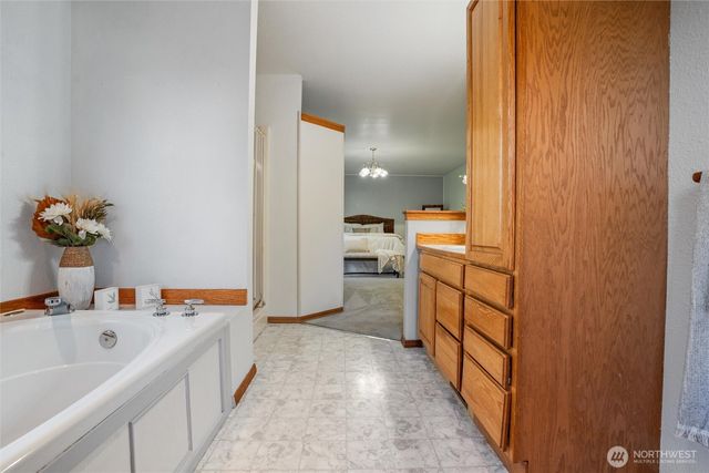 2415 Madrona Drive SE, Port Orchard, WA 98366