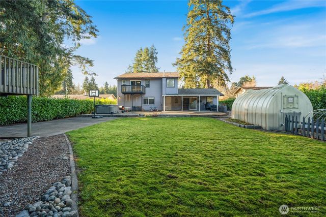 2415 Madrona Drive SE, Port Orchard, WA 98366