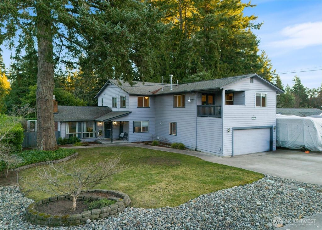 2415 Madrona Drive SE, Port Orchard, WA 98366
