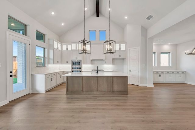 2249 Village Trail, Lakewood Village, TX 75068