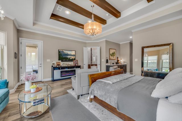 125 Kyle Court, Double Oak, TX 75077