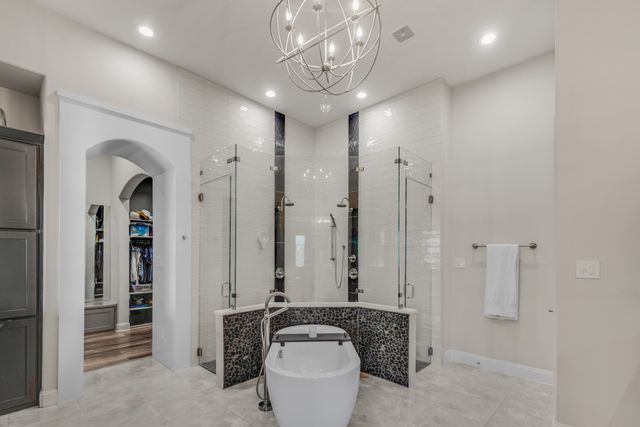 125 Kyle Court, Double Oak, TX 75077