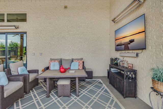 125 Kyle Court, Double Oak, TX 75077