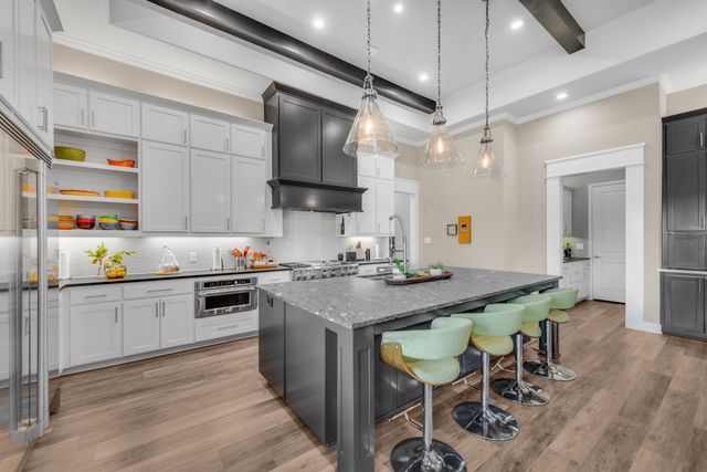 125 Kyle Court, Double Oak, TX 75077