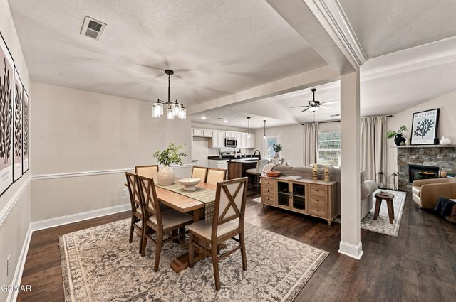 643 Snowflower Circle, Pigeon Forge, TN 37863