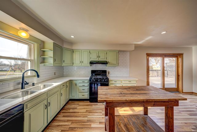 1725 Main Street, Ferdinand, IN 47532