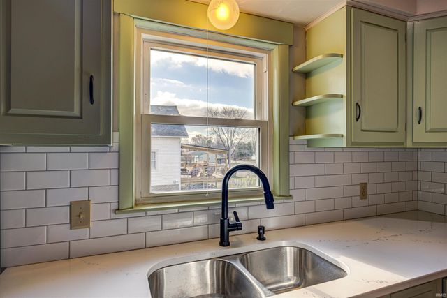 1725 Main Street, Ferdinand, IN 47532