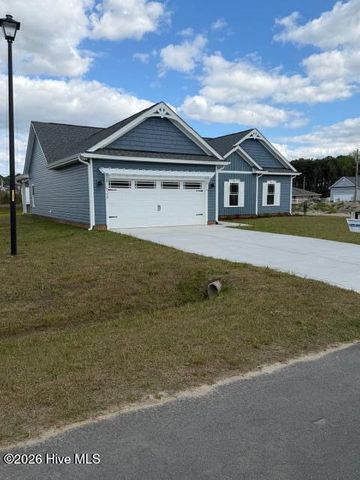 102 Sunny Acres Lane, Clinton, NC 28328