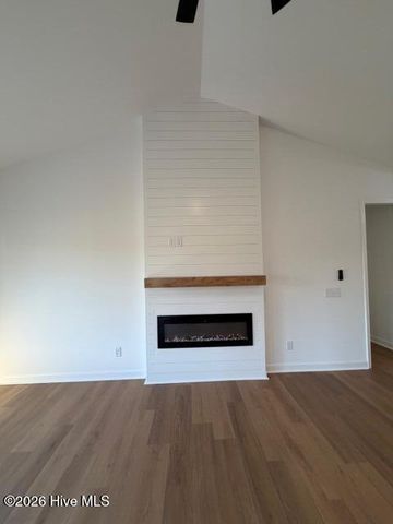 102 Sunny Acres Lane, Clinton, NC 28328