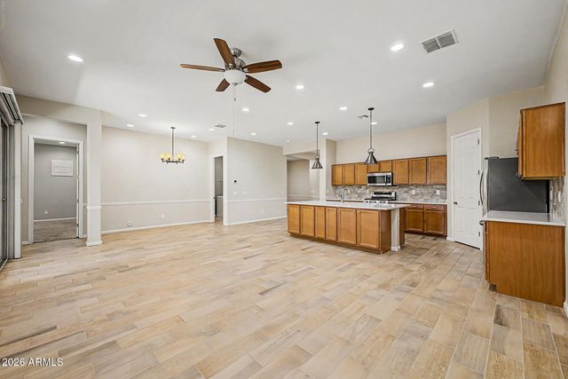 3535 E WALNUT Road, Gilbert, AZ 85298