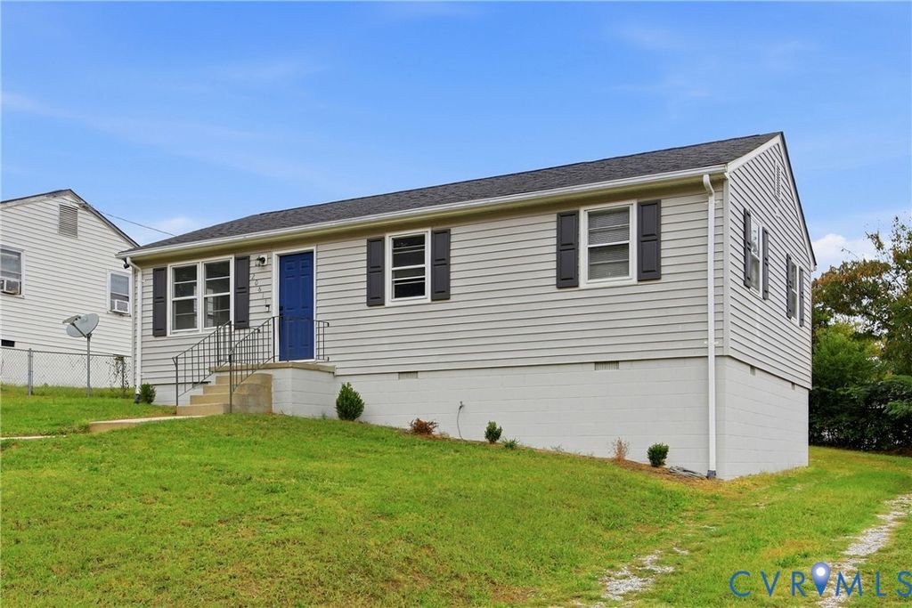 20611 Ravensbourne Dr, Chesterfield, VA 23803