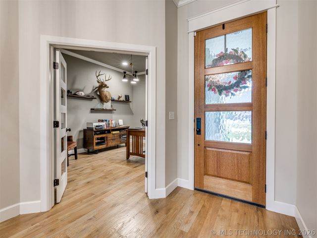 12444 S Darlington Avenue, Bixby, OK 74008