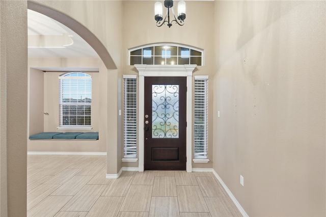 7658 Granite Dr, Corpus Christi, TX 78414