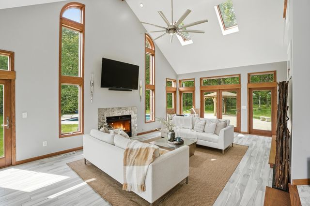 3000 E 121st Avenue, Crown Point, IN 46307