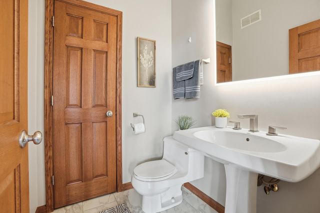 3000 E 121st Avenue, Crown Point, IN 46307